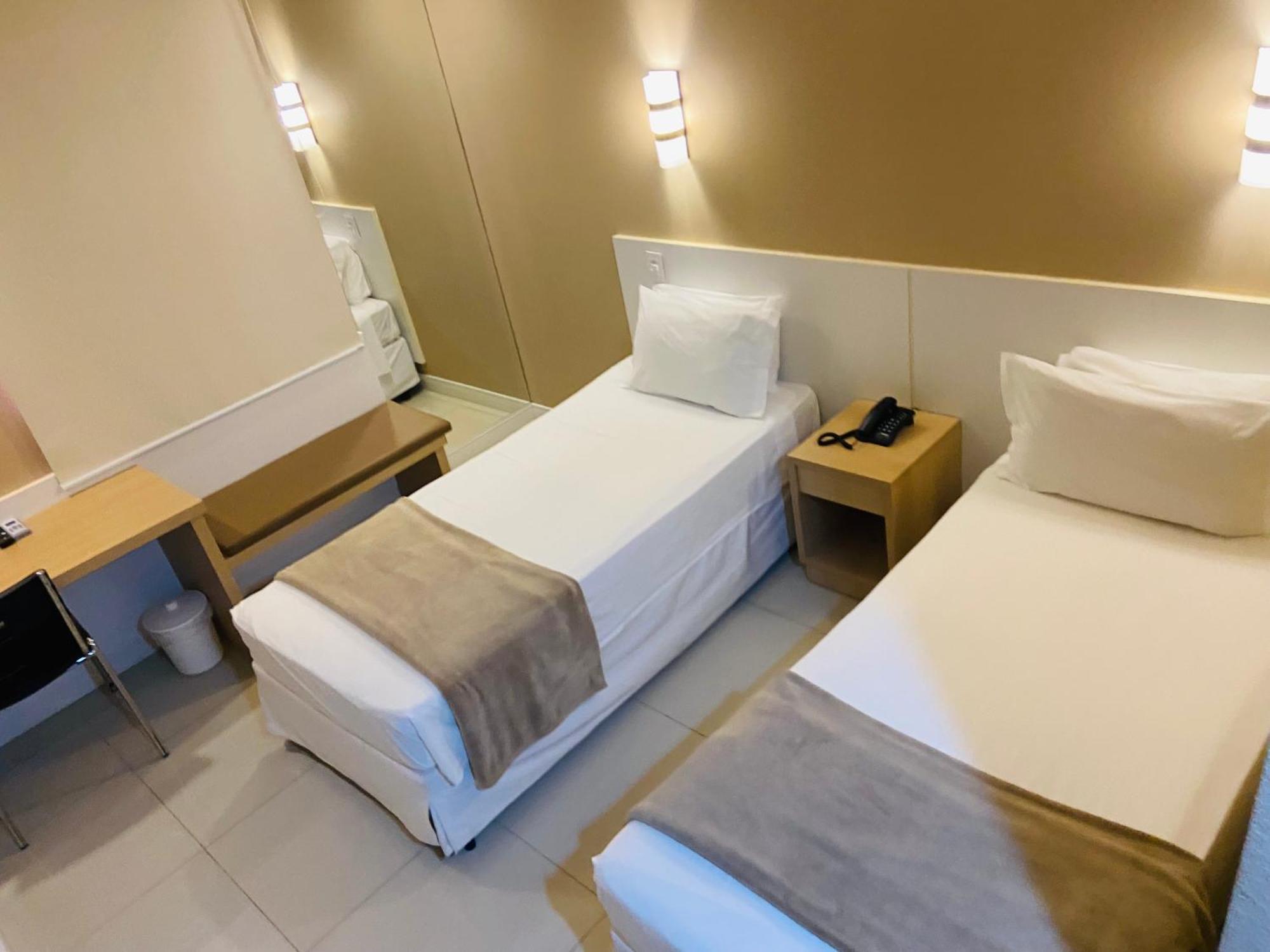 Hotel Thomasi Express Maringa Bagian luar foto
