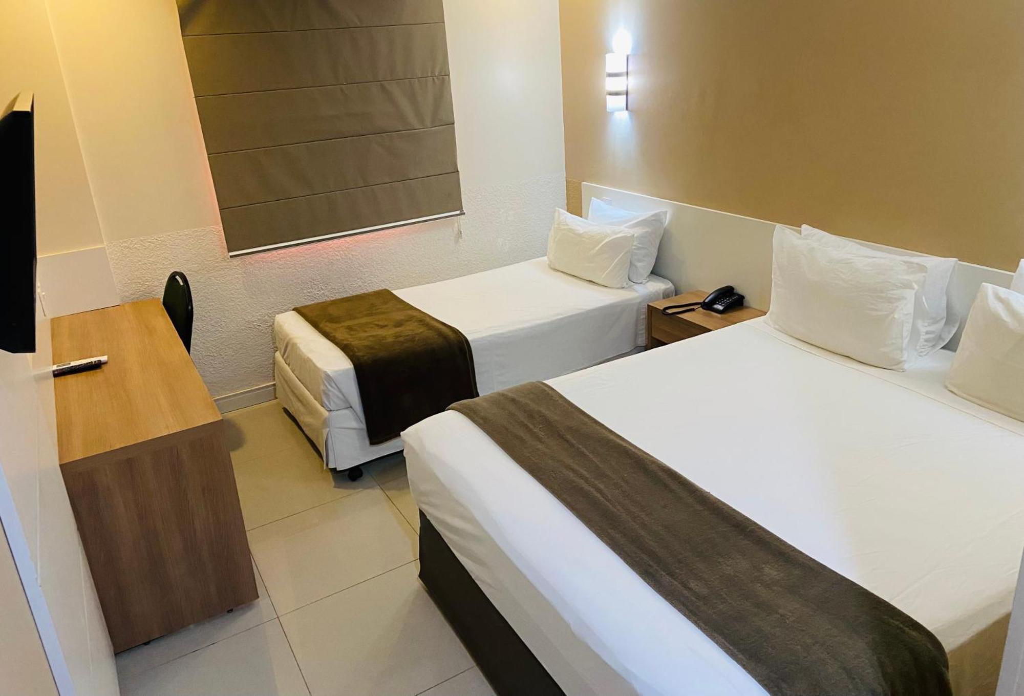 Hotel Thomasi Express Maringa Bagian luar foto