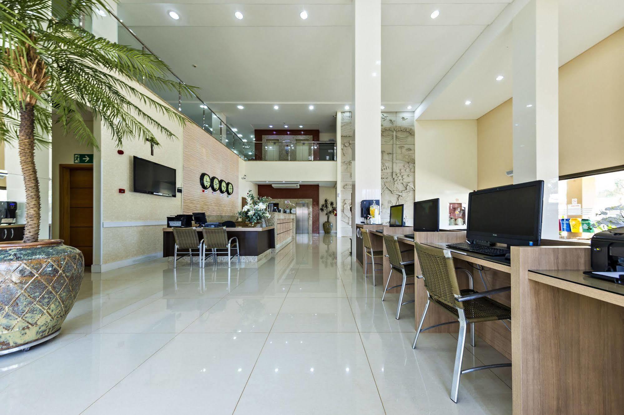 Hotel Thomasi Express Maringa Bagian luar foto