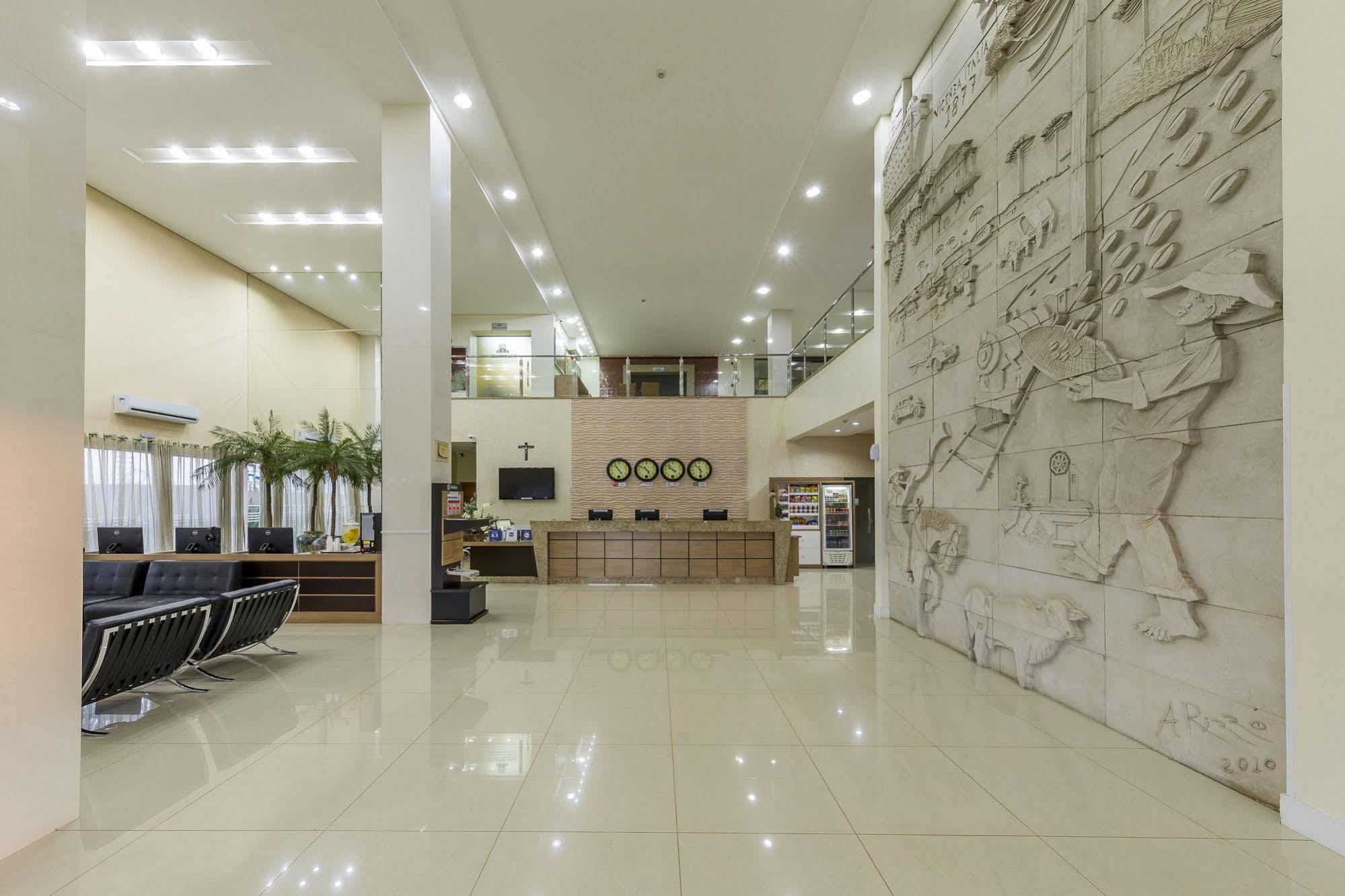 Hotel Thomasi Express Maringa Bagian luar foto